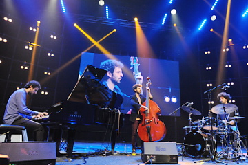 Izraelské trio Shalosh s novým albumom už ... ???