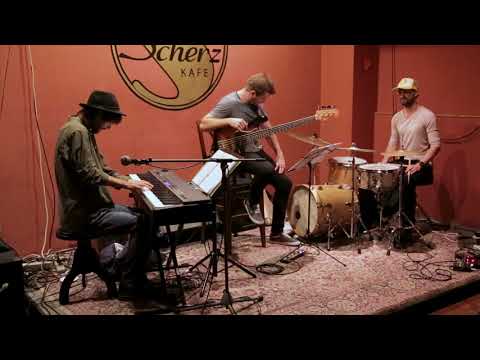 Slovensko – Valér Miko Trio !!!