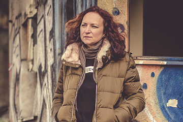 Miriam Bayle vydává nové autorské album WHAT? !!!